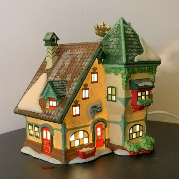 Dept 56 The Glacier Gazette North Pole Village Lighted Christmas Building - 1997 - Picture 4 of 12